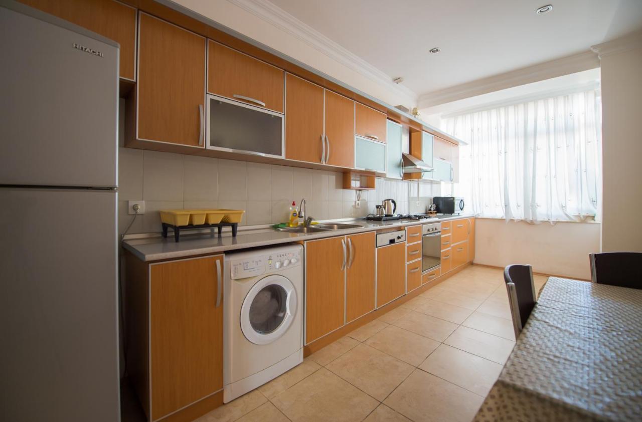 באקו Central Apart מראה חיצוני תמונה